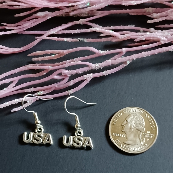 Silver USA Handmade Earrings - Picture 3 of 3